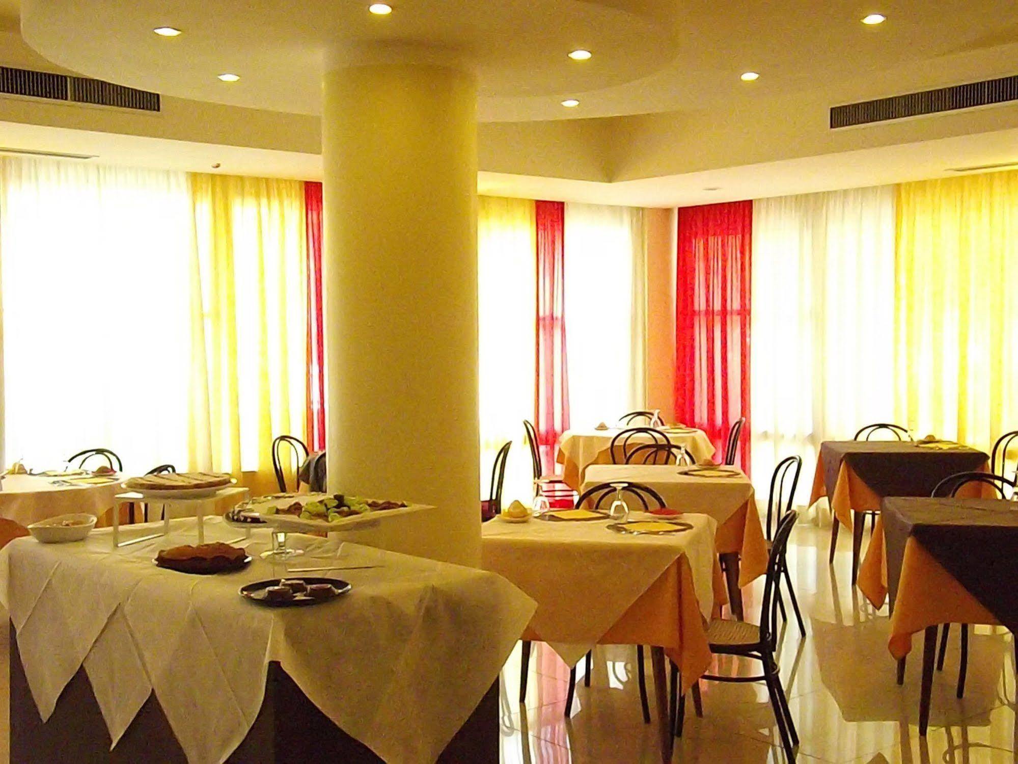 Hotel Mimosa Bellaria-Igea Marina Zewnętrze zdjęcie